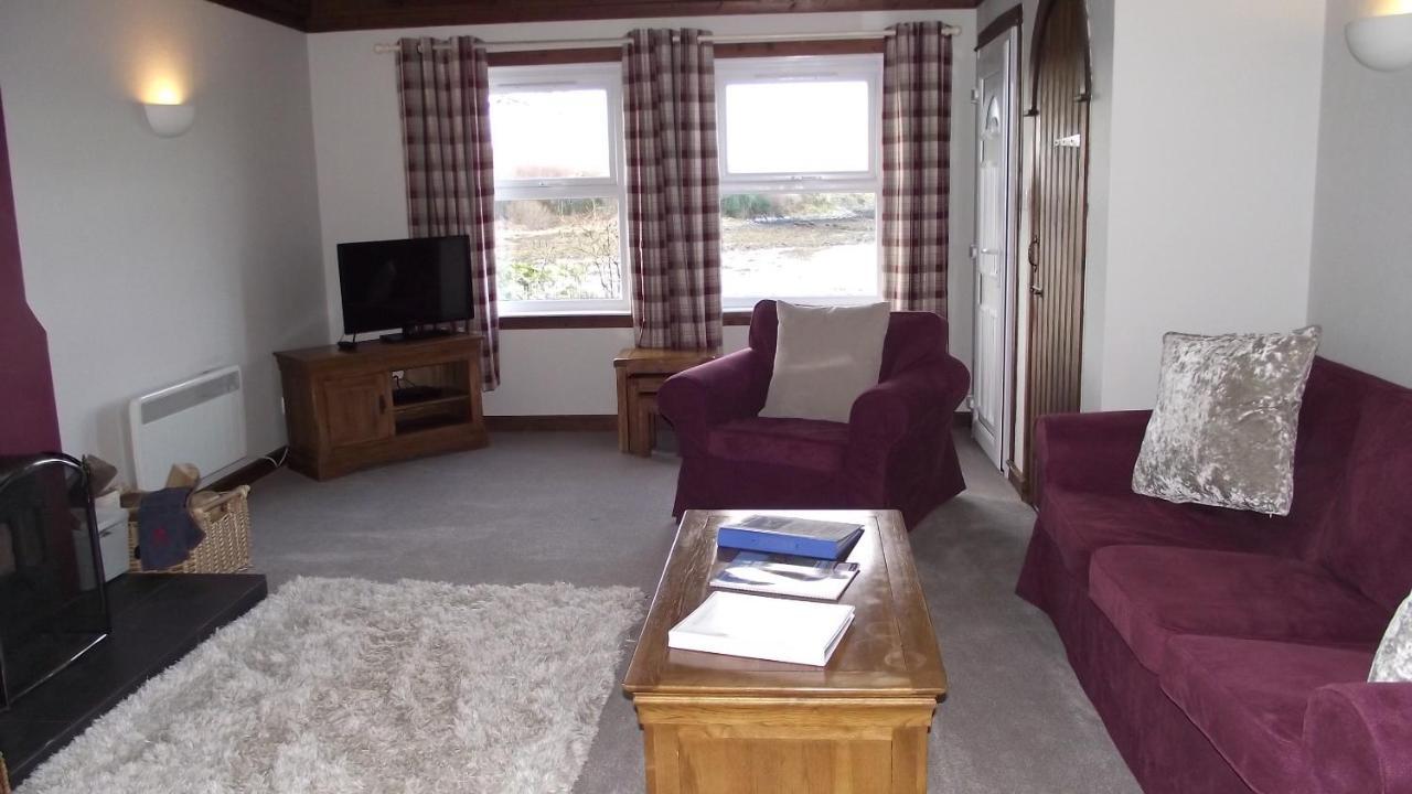 Craobh Marina Cottages Craobh Haven Eksteriør billede